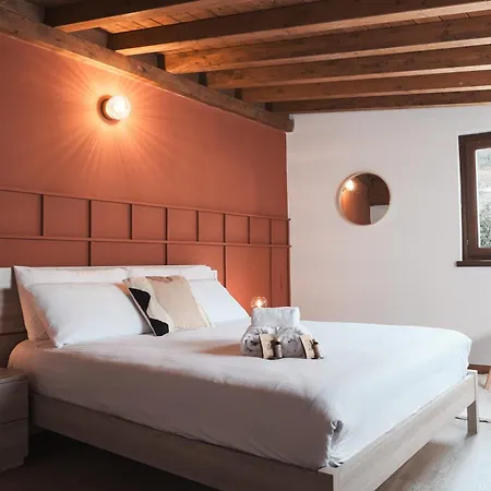 Duplex Con Vista E Terrazza 6 Minuti Dal Bernina Express Apartment