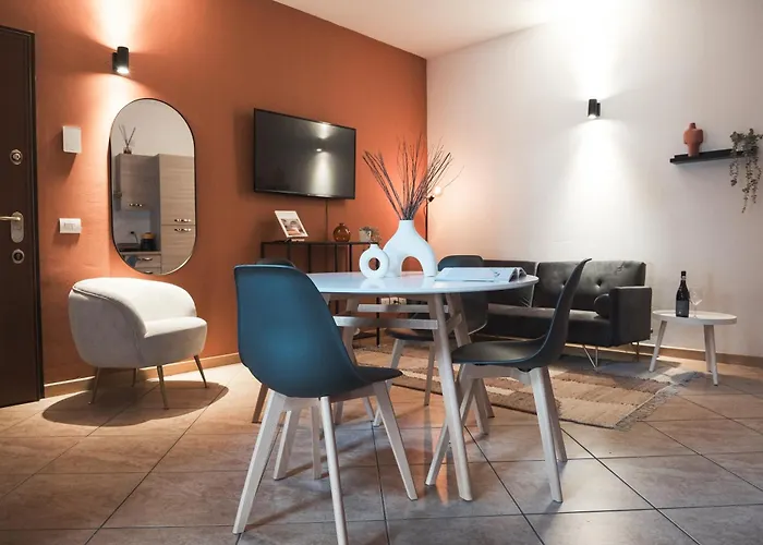 Duplex With Terrace - 6 Min Walk To Bernina Express