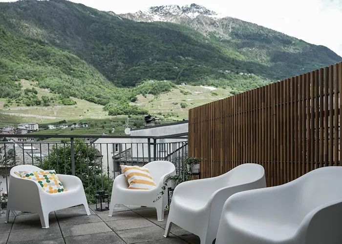 Duplex With Terrace - 6 Min Walk To Bernina Express Appartamento